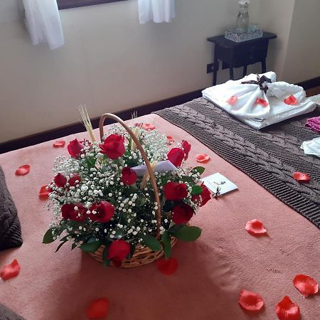 Pousada Toca Dos Tucanos Campos do Jordão 外观 照片